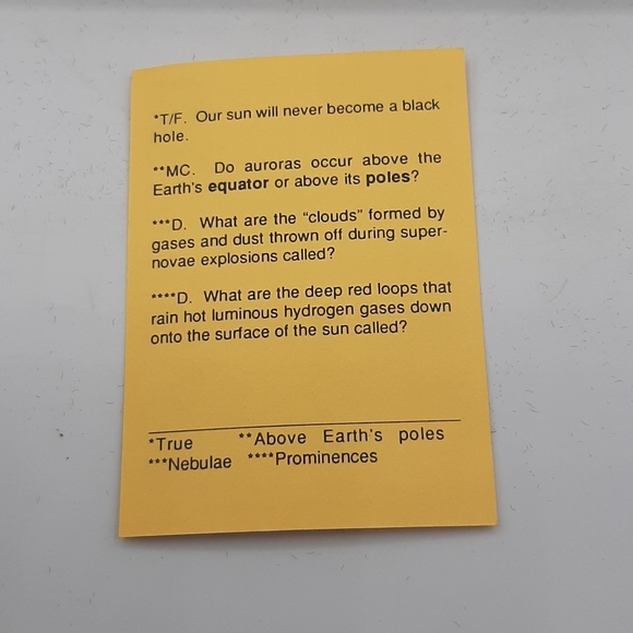 The Game of SPACE Explore Discover Experience Educational Game 2 to 6 Players - Picture 6 of 7